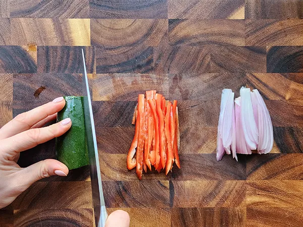 Cutting a zucchini