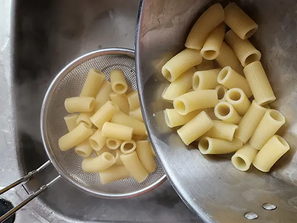 Cooking pasta