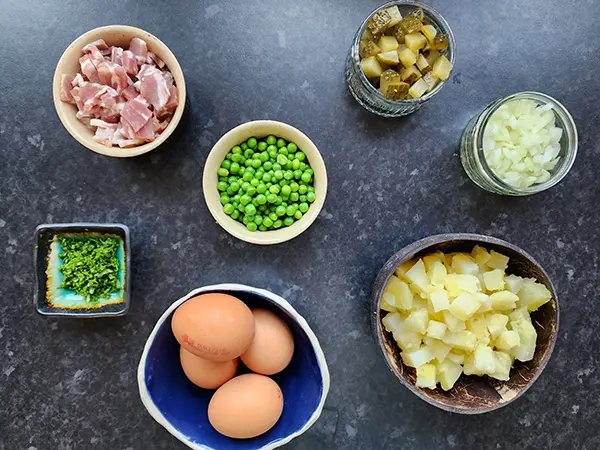 all the ingredientsd on the table for the farmers breakfast