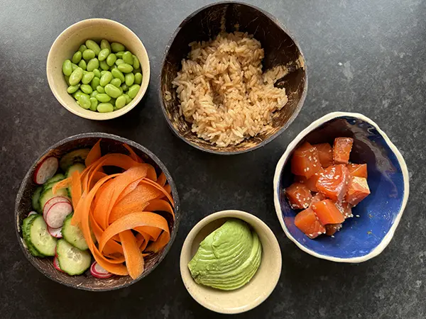 Salmon poke bowl ingredients